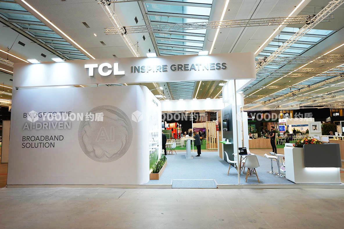 TCL_法國(guó)展臺(tái)搭建