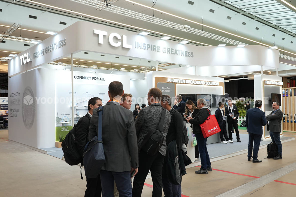 TCL_法國(guó)展臺(tái)搭建